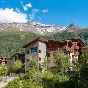 Vakantiepark Les Balcons De Val Cenis Village, Lanslevillard